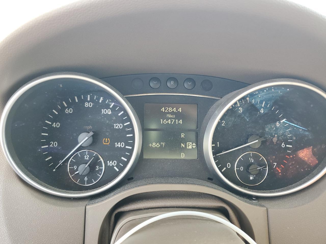 2011 MERCEDES-BENZ ML-Class