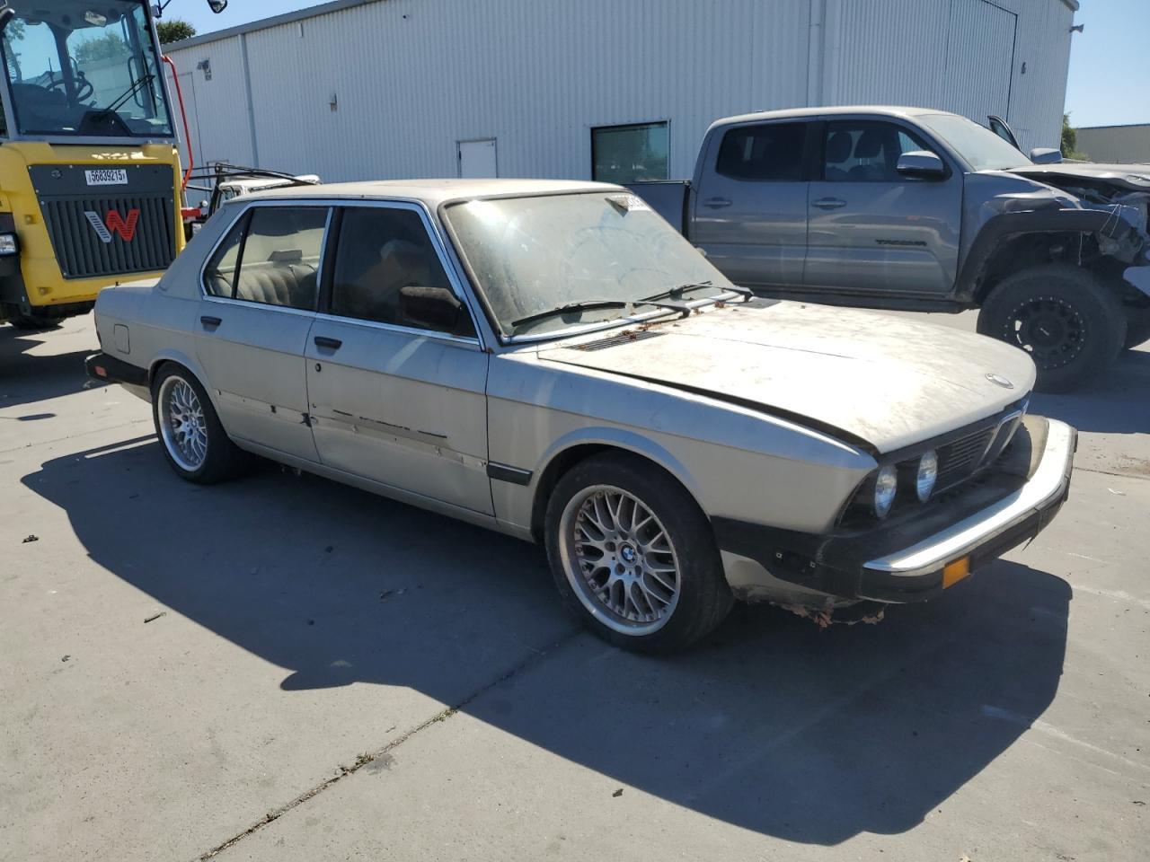 1986 BMW 5 series