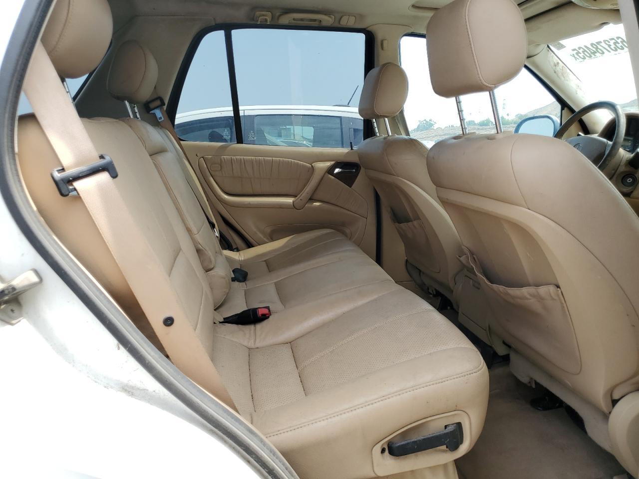 2001 MERCEDES-BENZ ML-Class