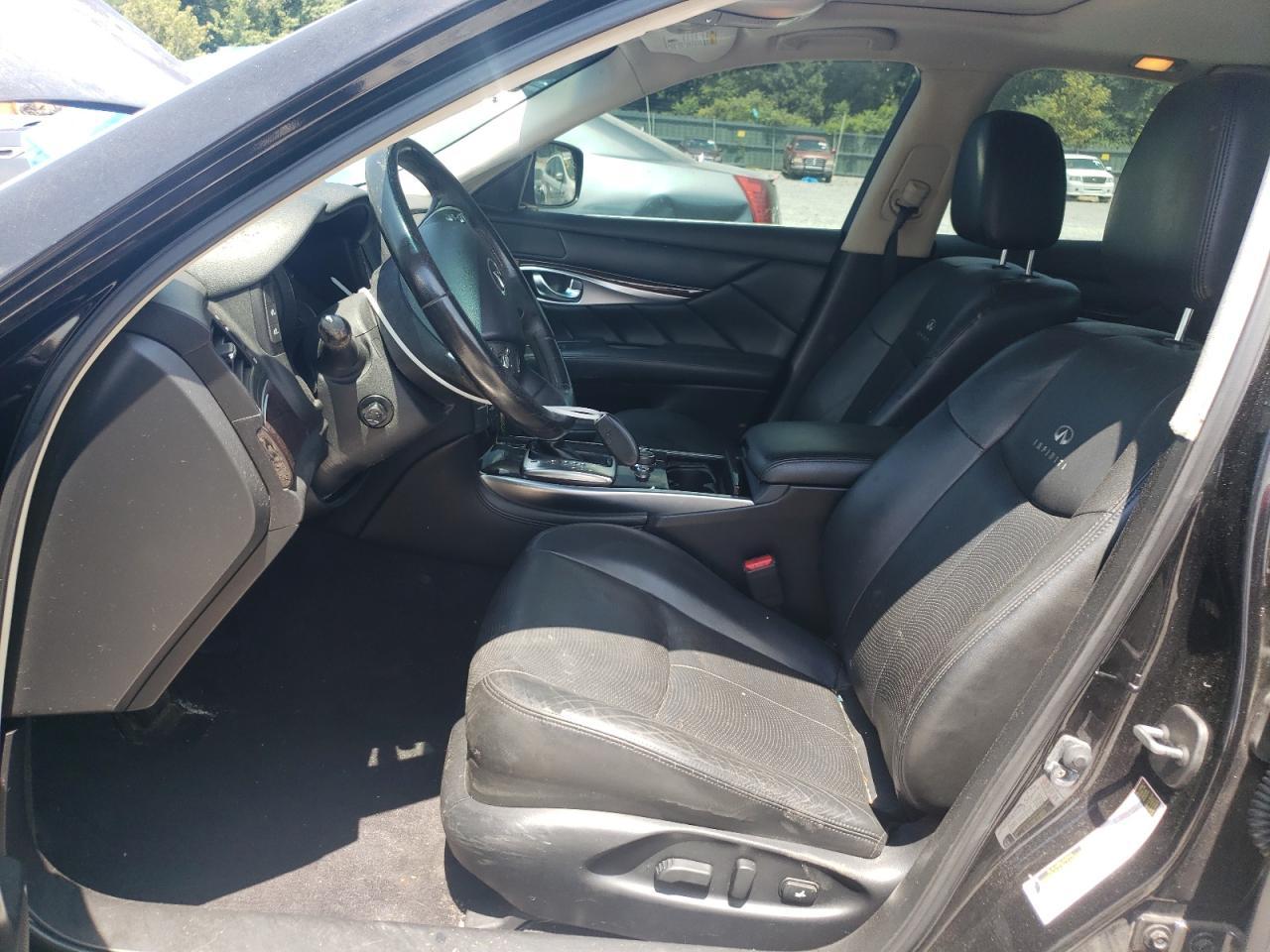 2013 INFINITI M37