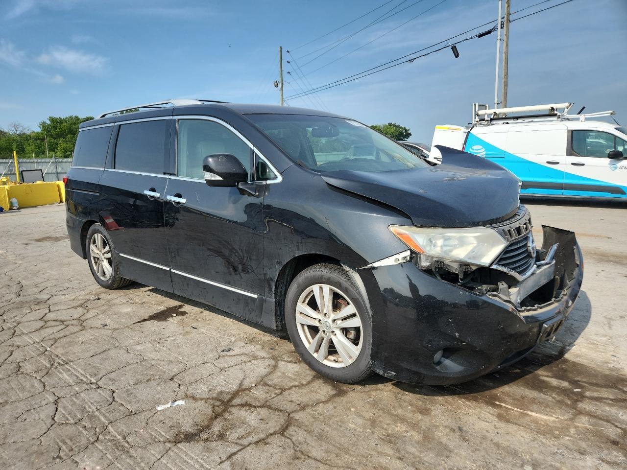 2011 NISSAN Quest