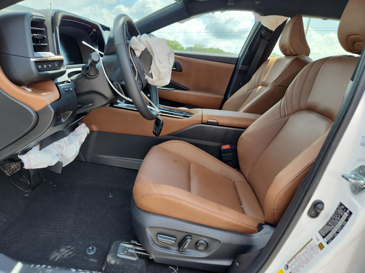 2025 TOYOTA Crown