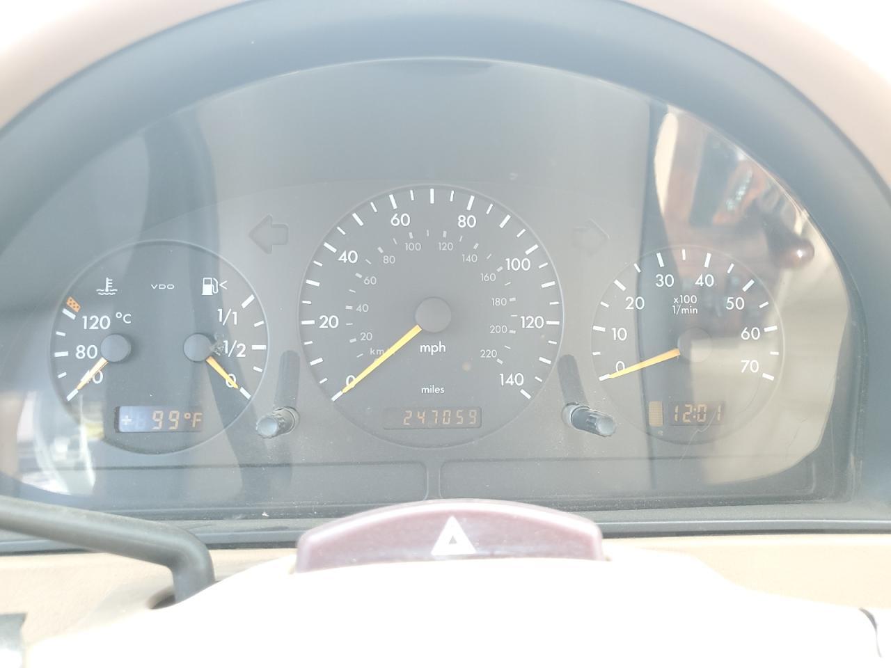 2001 MERCEDES-BENZ ML-Class
