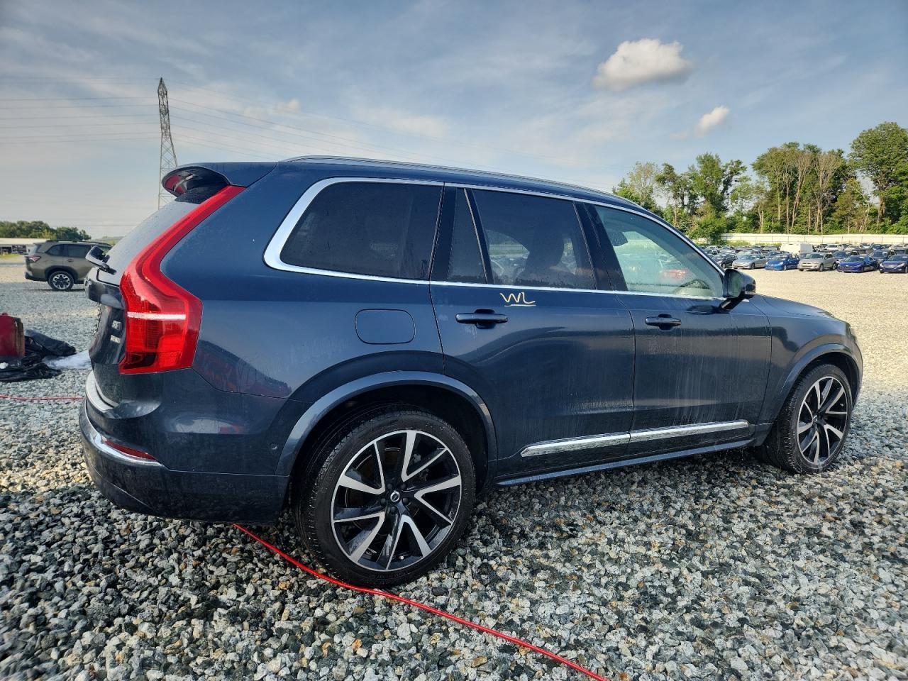 2023 VOLVO XC90
