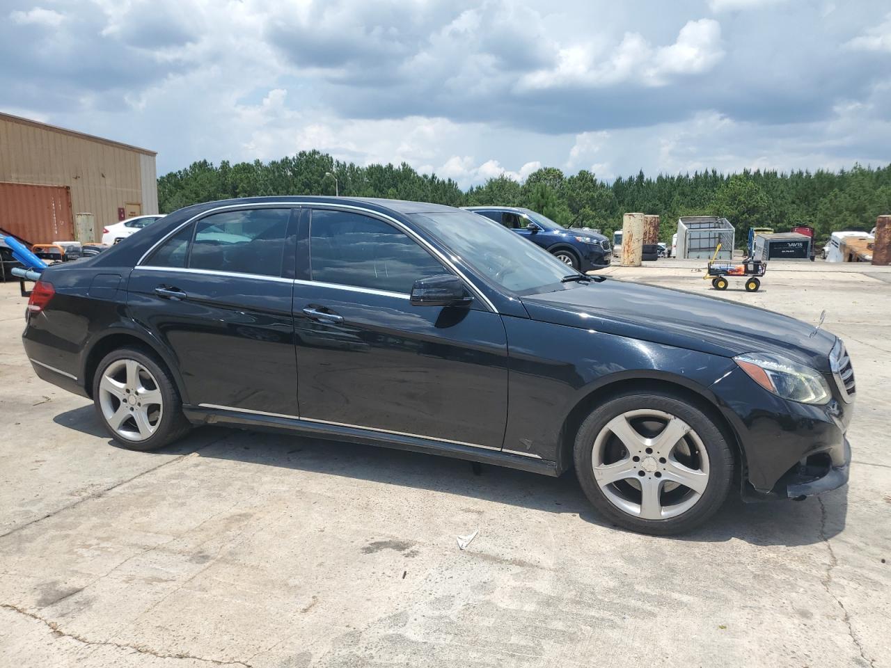 2014 MERCEDES-BENZ E-Class