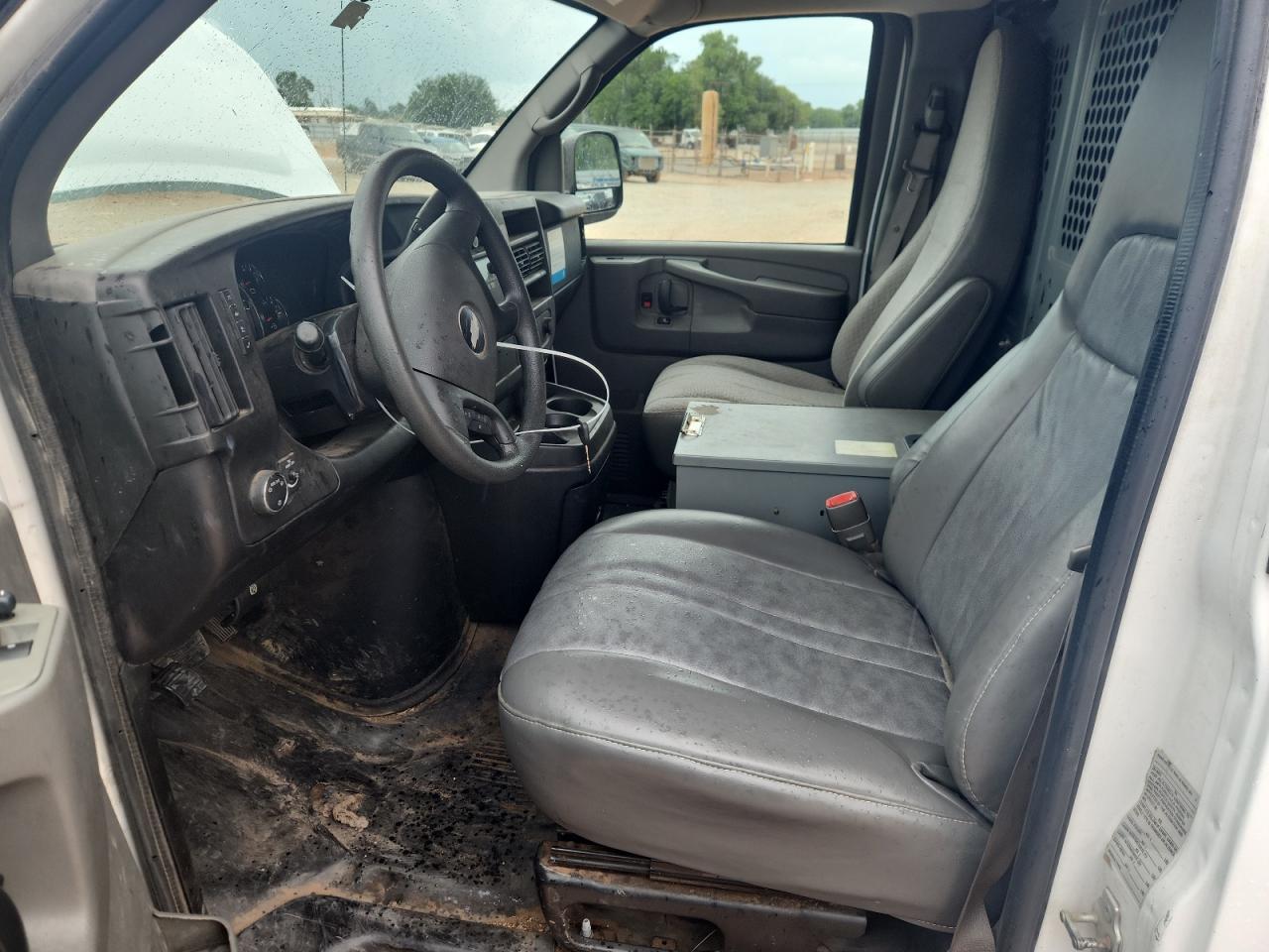 2013 CHEVROLET EXPRESS 2500