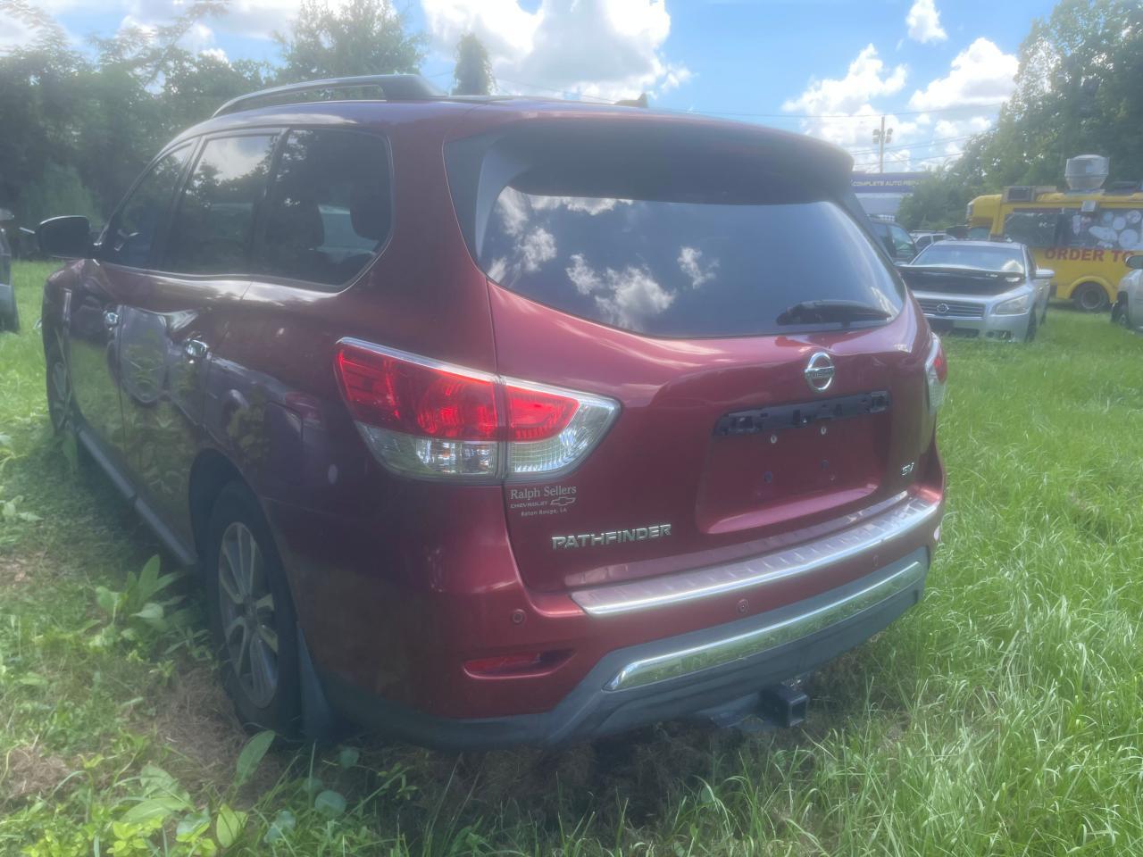2013 NISSAN PATHFINDER