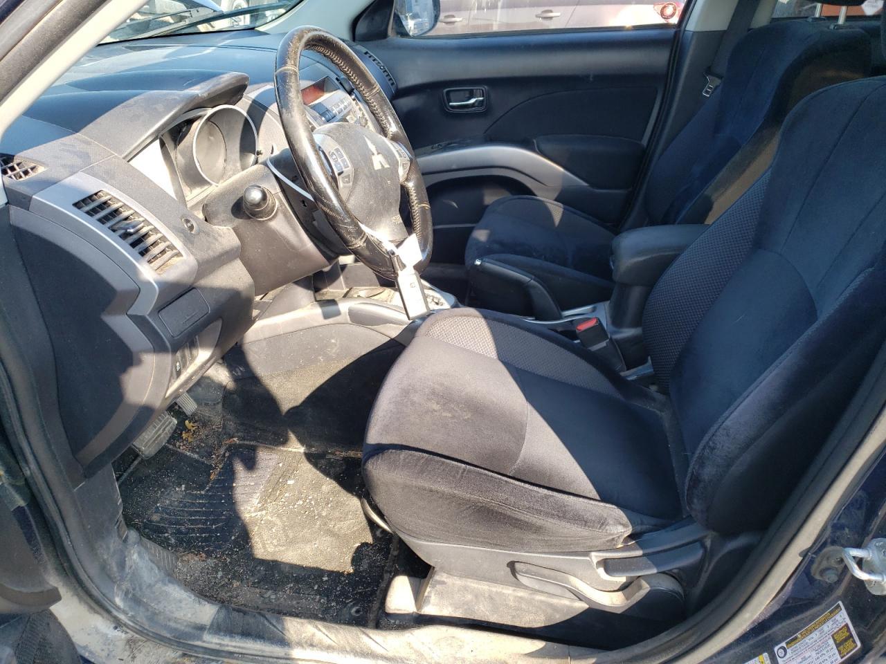 2011 MITSUBISHI outlander