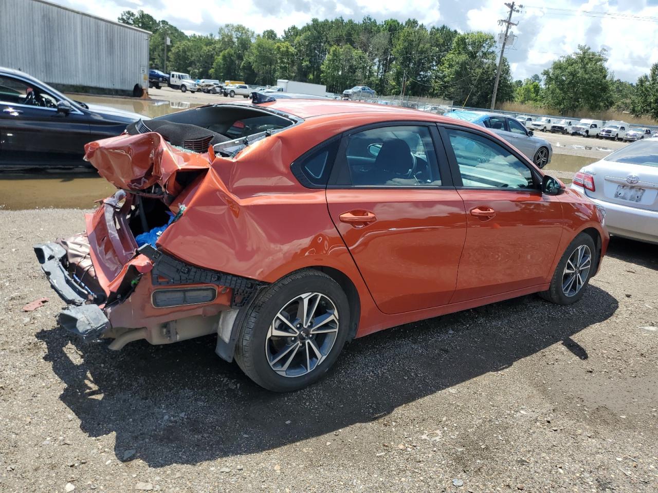 2023 KIA FORTE