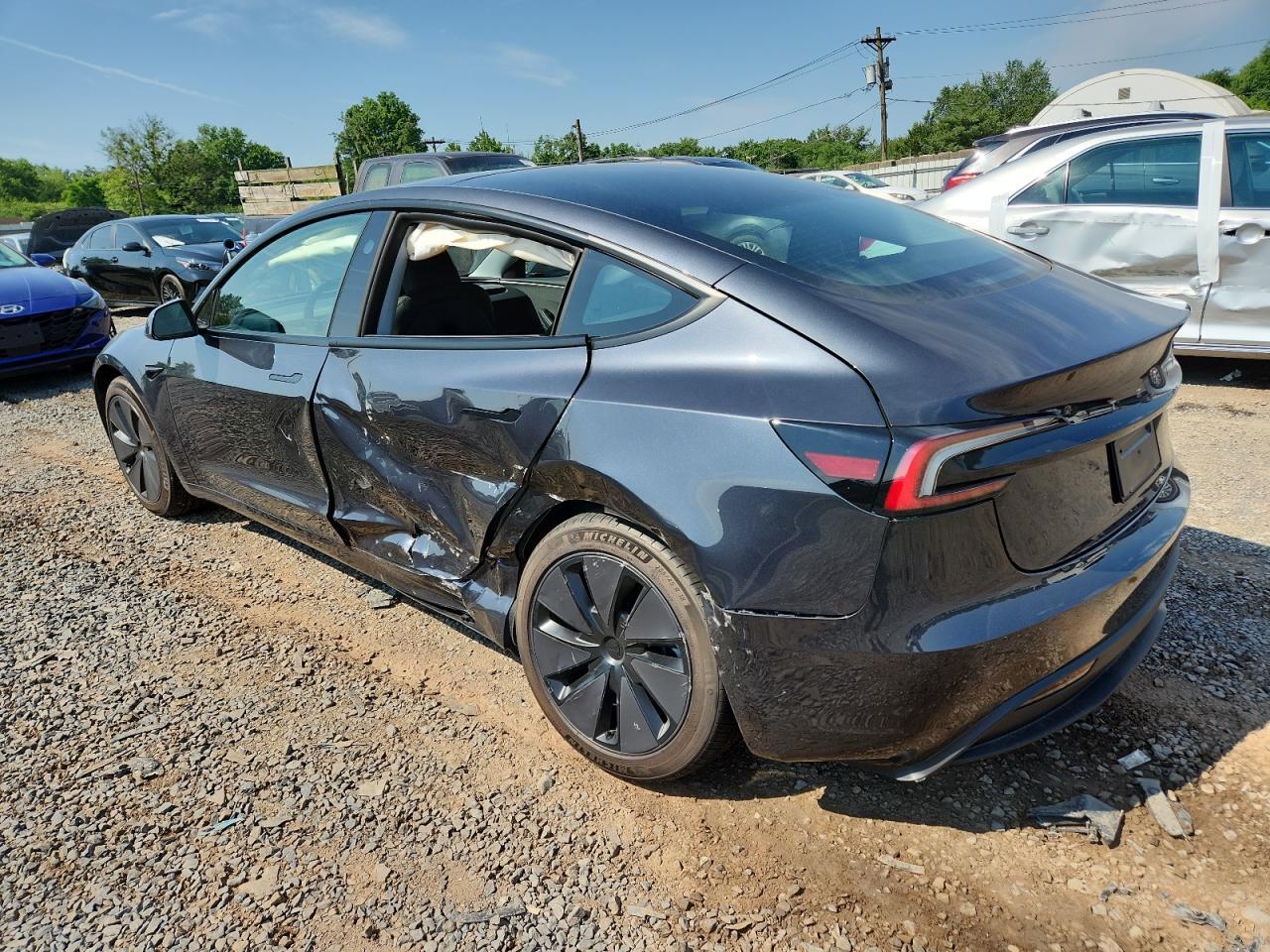 2025 TESLA MODEL 3