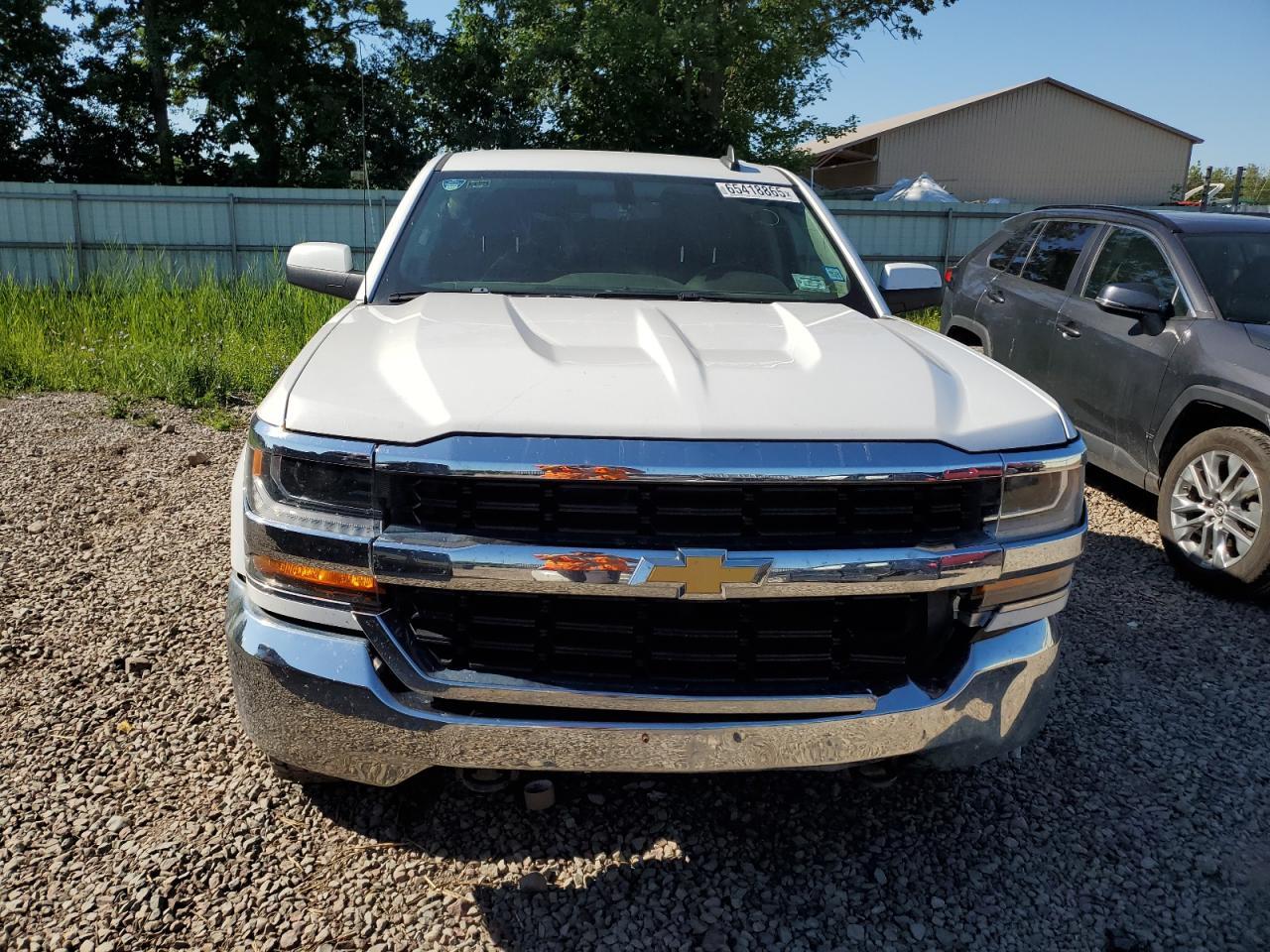 2018 CHEVROLET Silverado