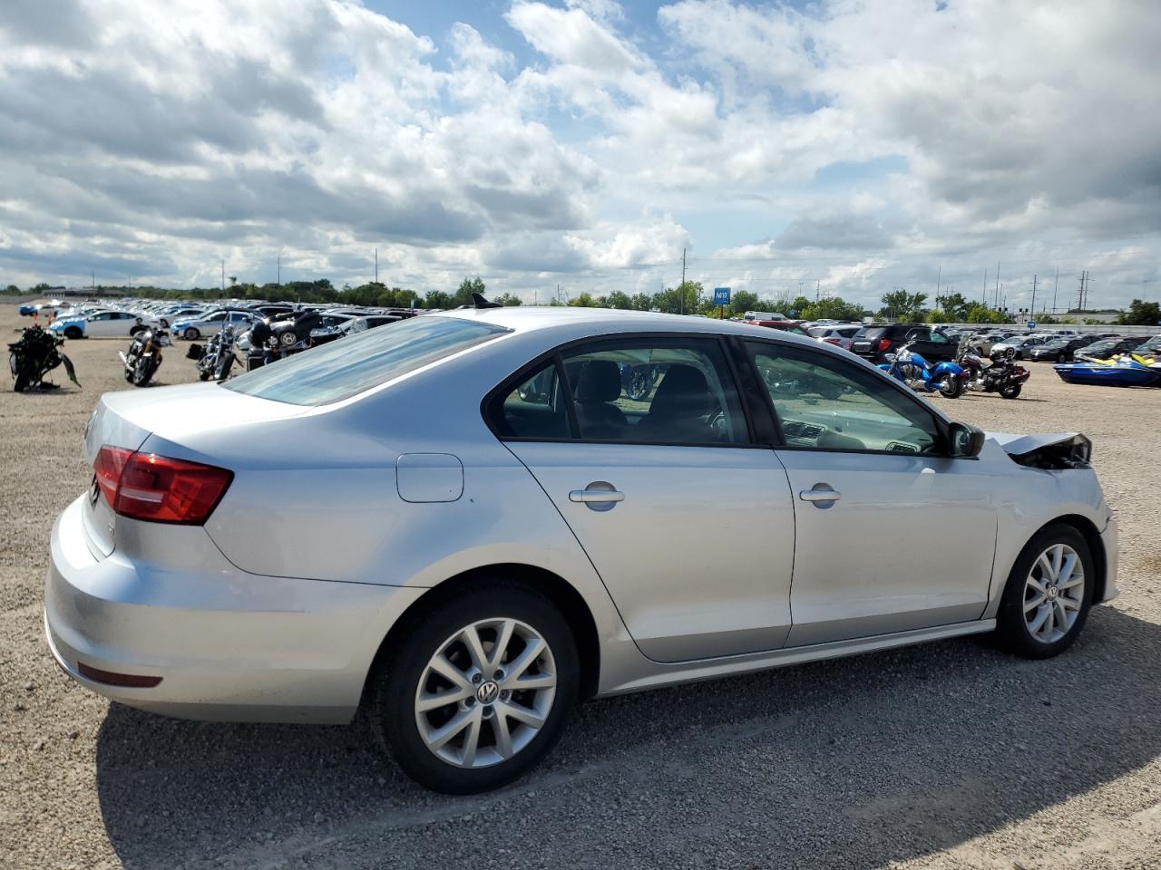 2015 VOLKSWAGEN JETTA