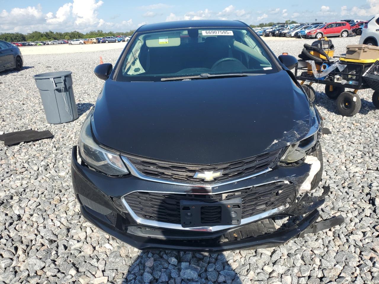 2017 CHEVROLET CRUZE