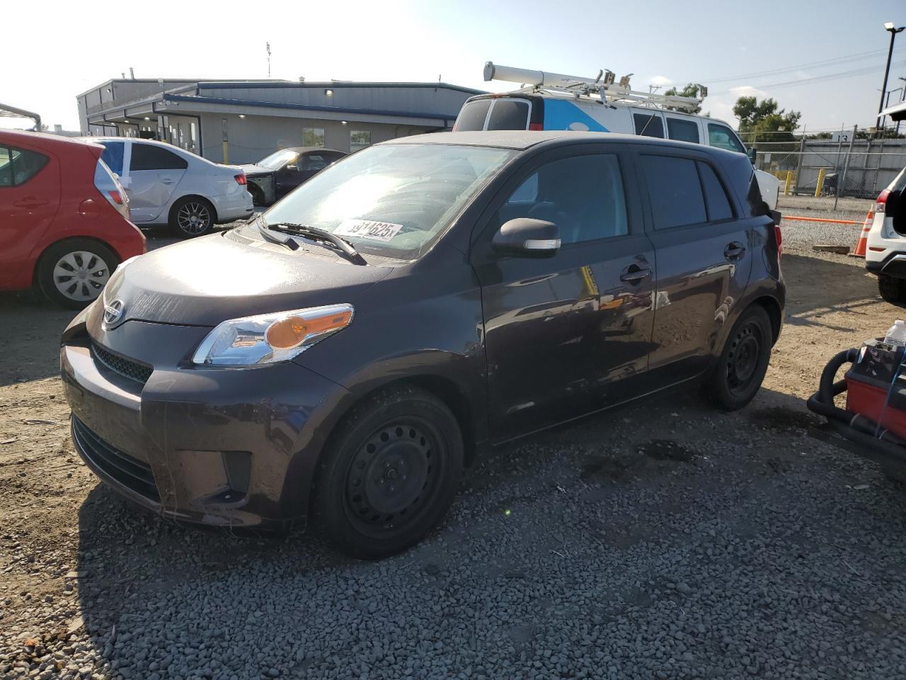 2012 TOYOTA SCION