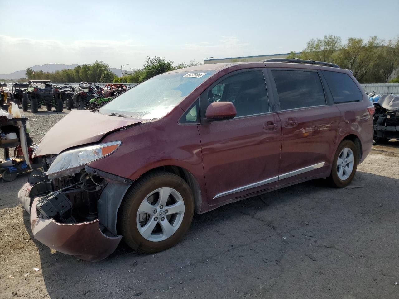2017 TOYOTA SIENNA