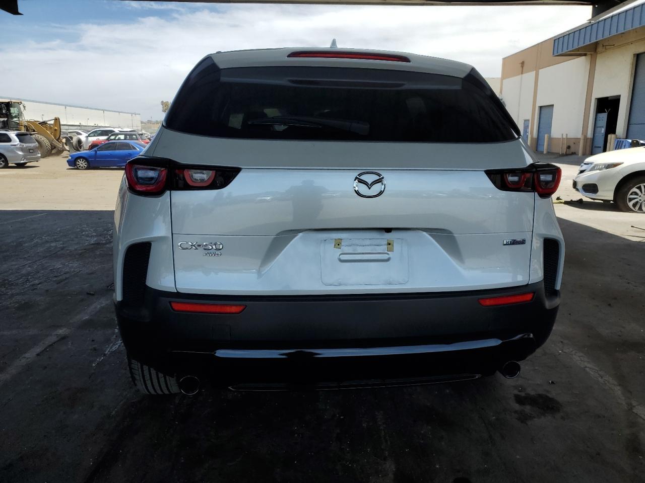 2025 MAZDA CX-50