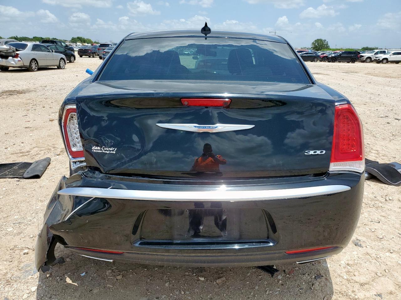 2018 CHRYSLER 300