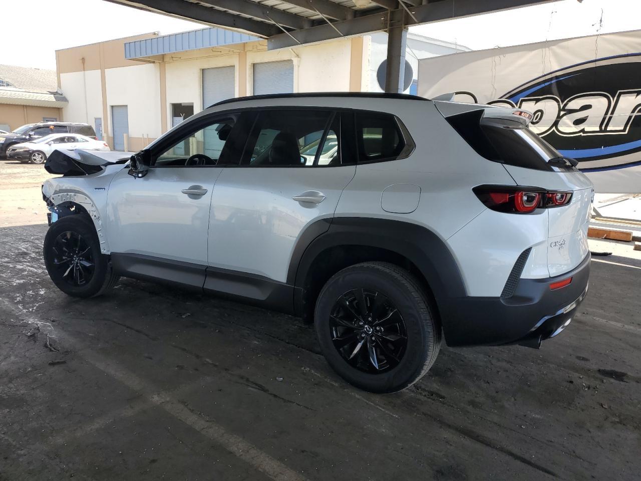 2025 MAZDA CX-50