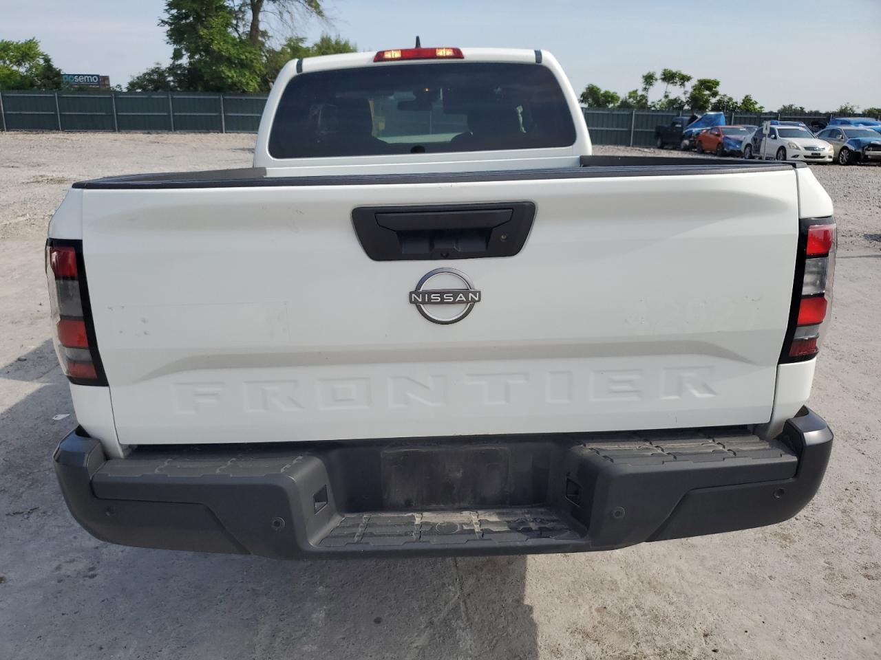 2024 NISSAN Frontier