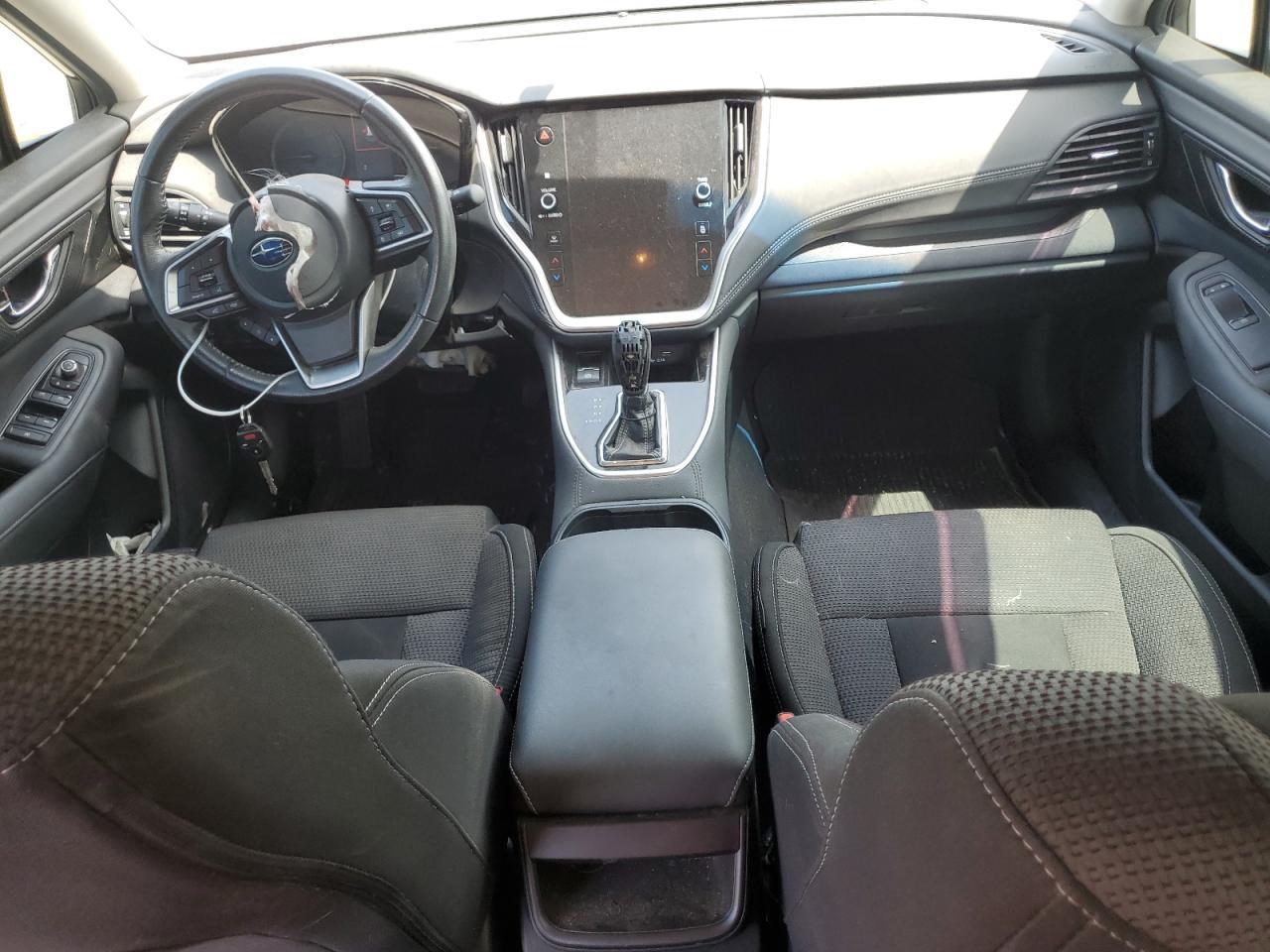 2021 SUBARU Outback