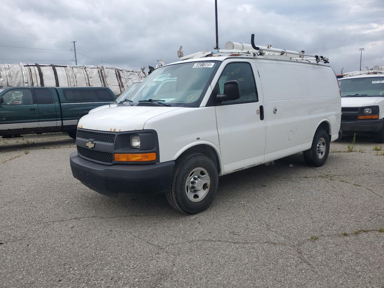 2013 CHEVROLET EXPRESS 2500