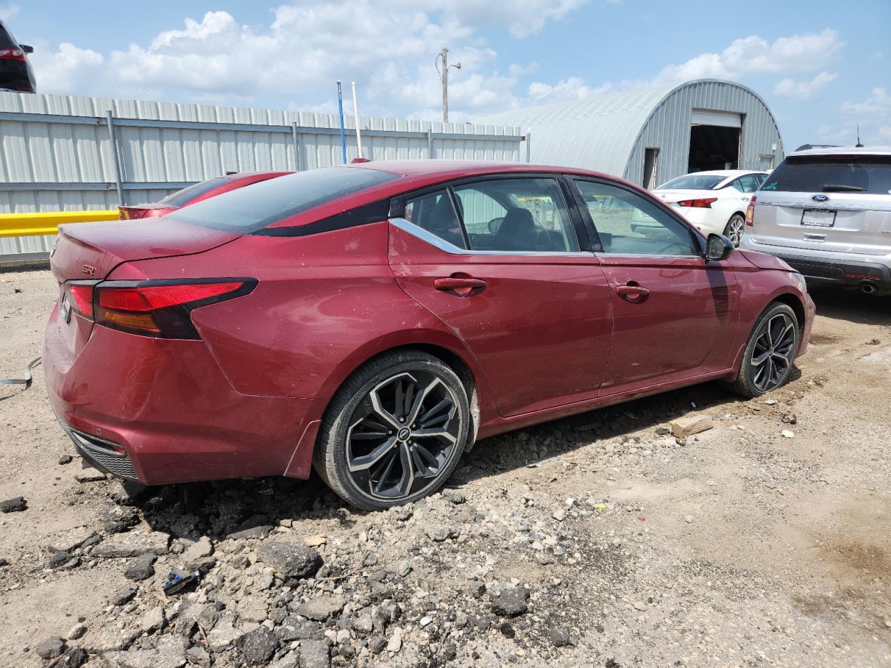 2024 NISSAN ALTIMA