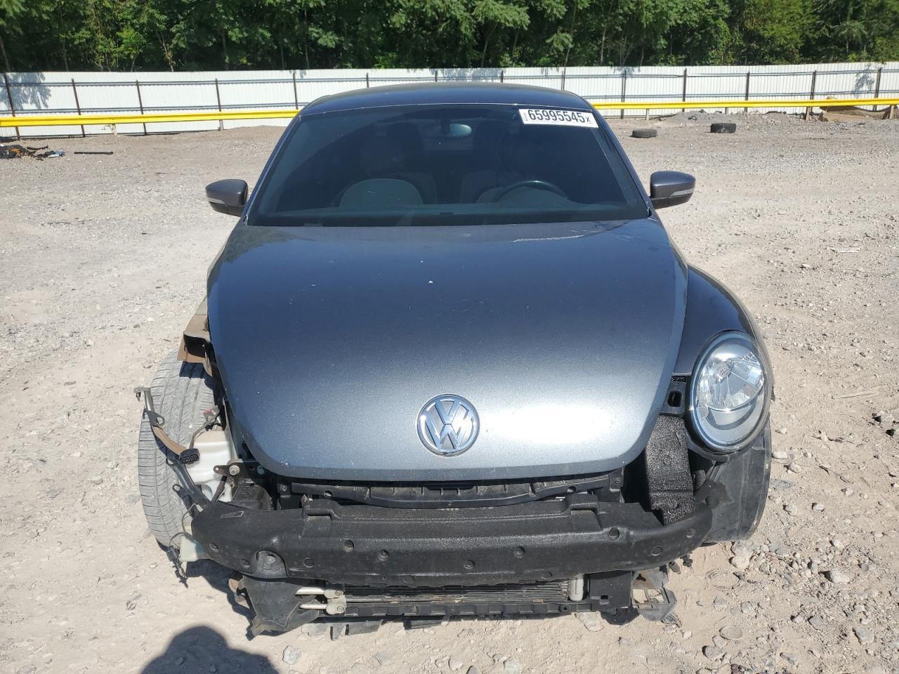 2016 VOLKSWAGEN Beetle