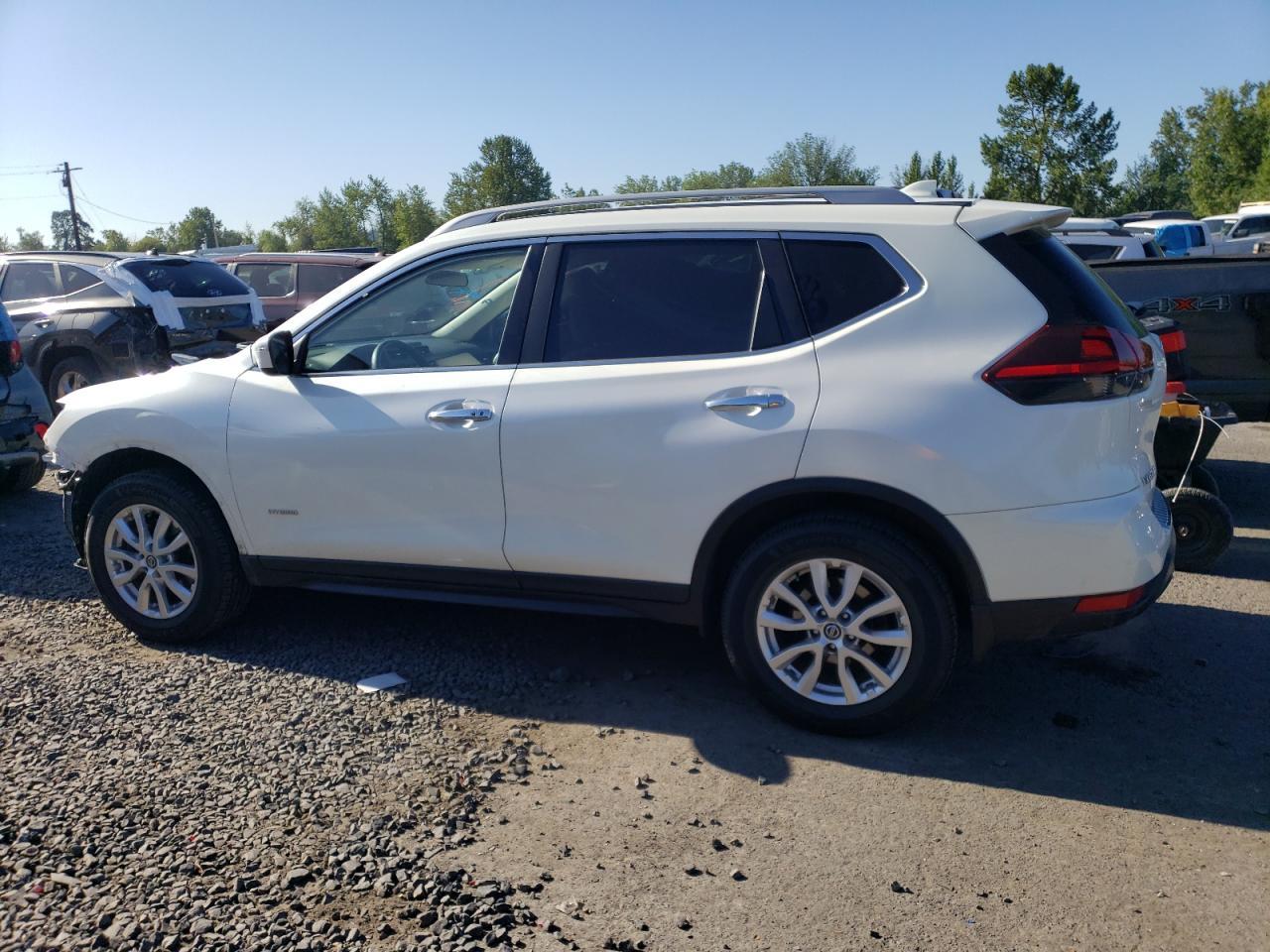 2018 NISSAN ROGUE