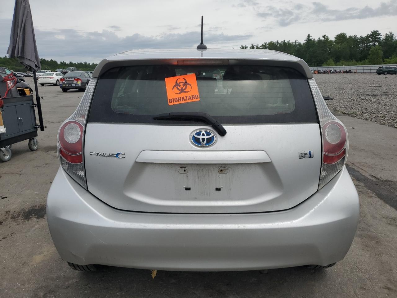 2012 TOYOTA Prius c