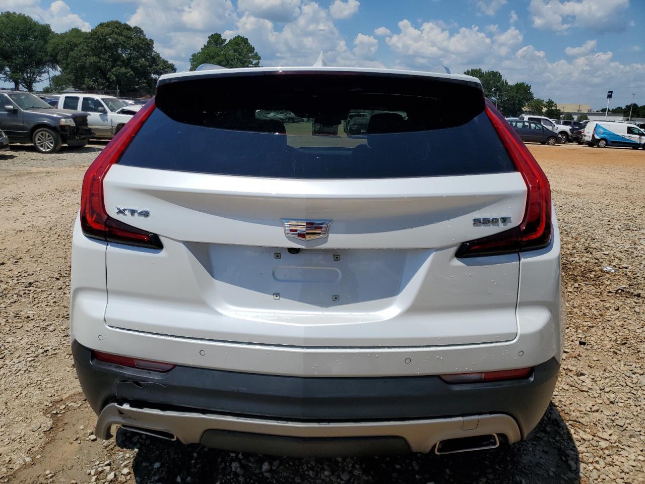 2023 CADILLAC XT4