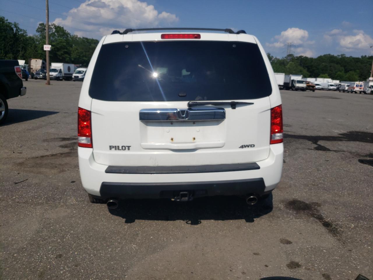 2011 HONDA PILOT