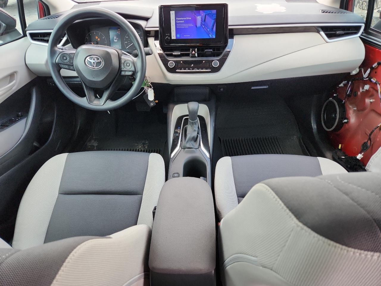 2025 TOYOTA COROLLA