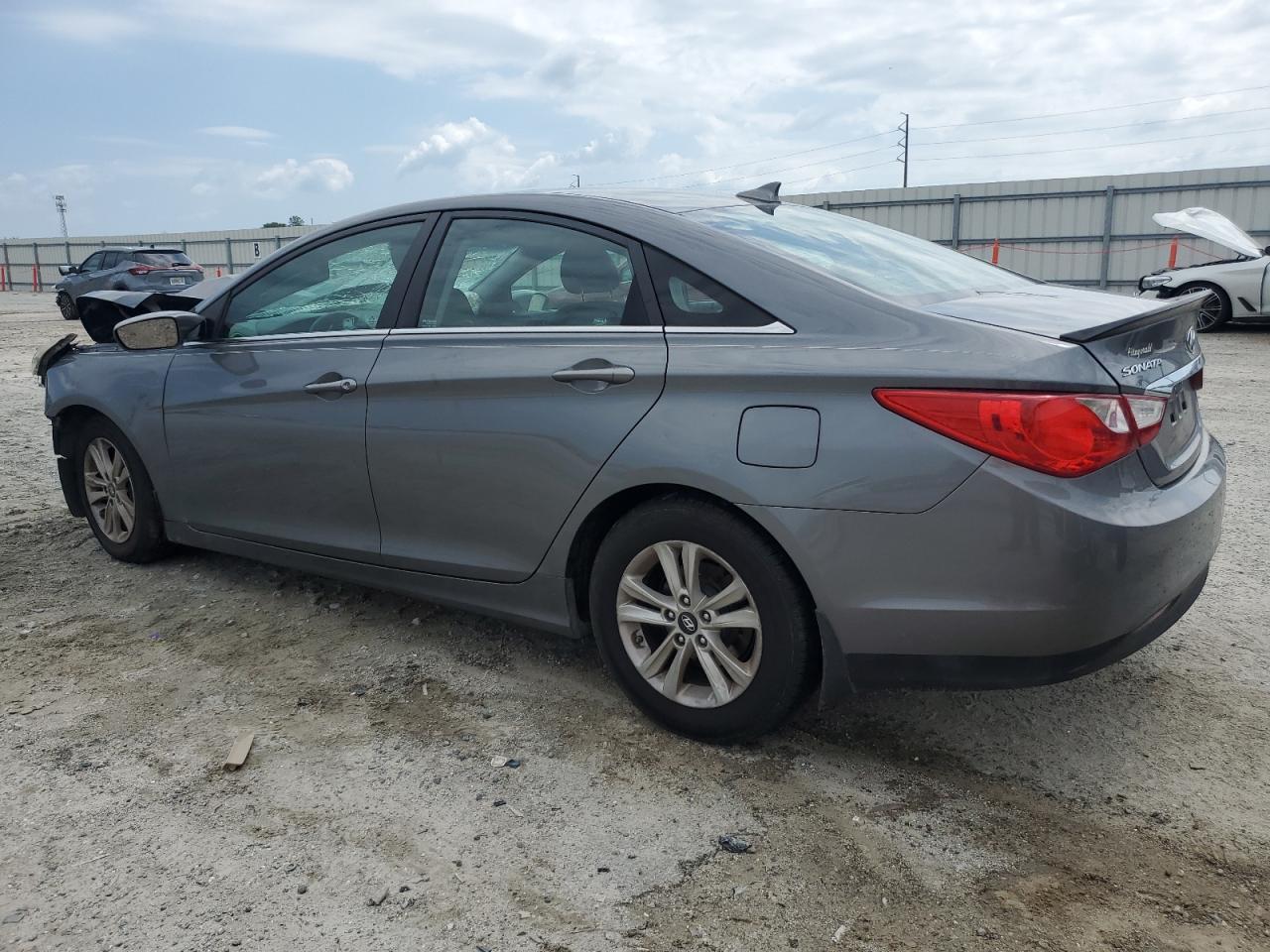 2013 HYUNDAI SONATA
