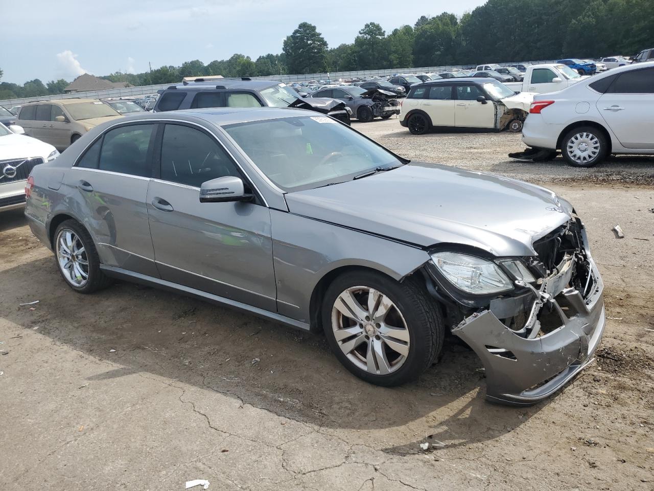 2010 MERCEDES-BENZ E-Class