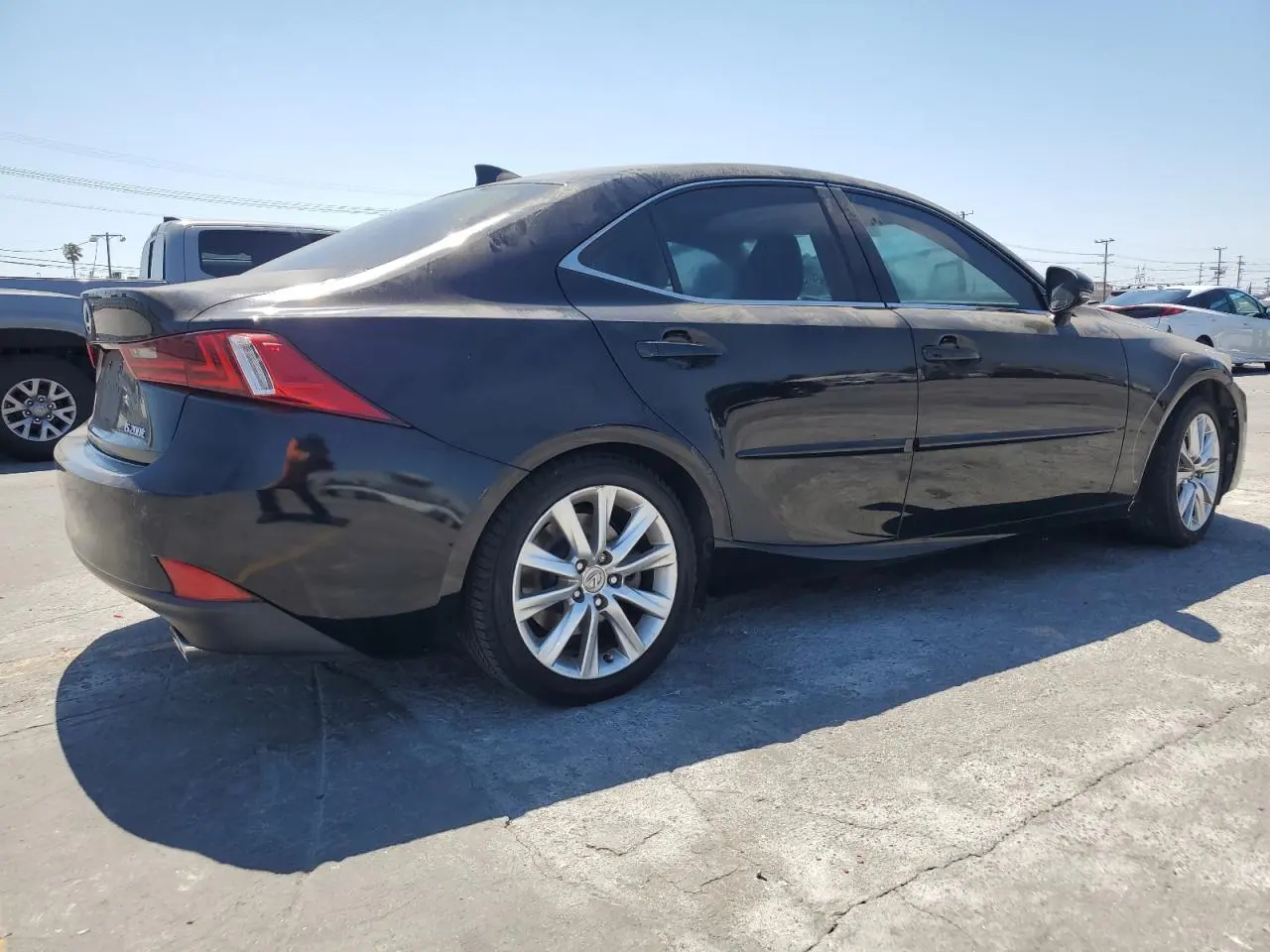 2016 LEXUS IS 200t