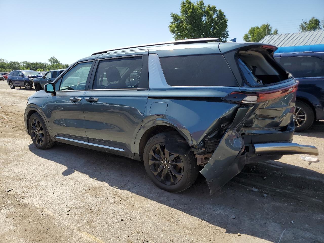 2024 KIA Carnival