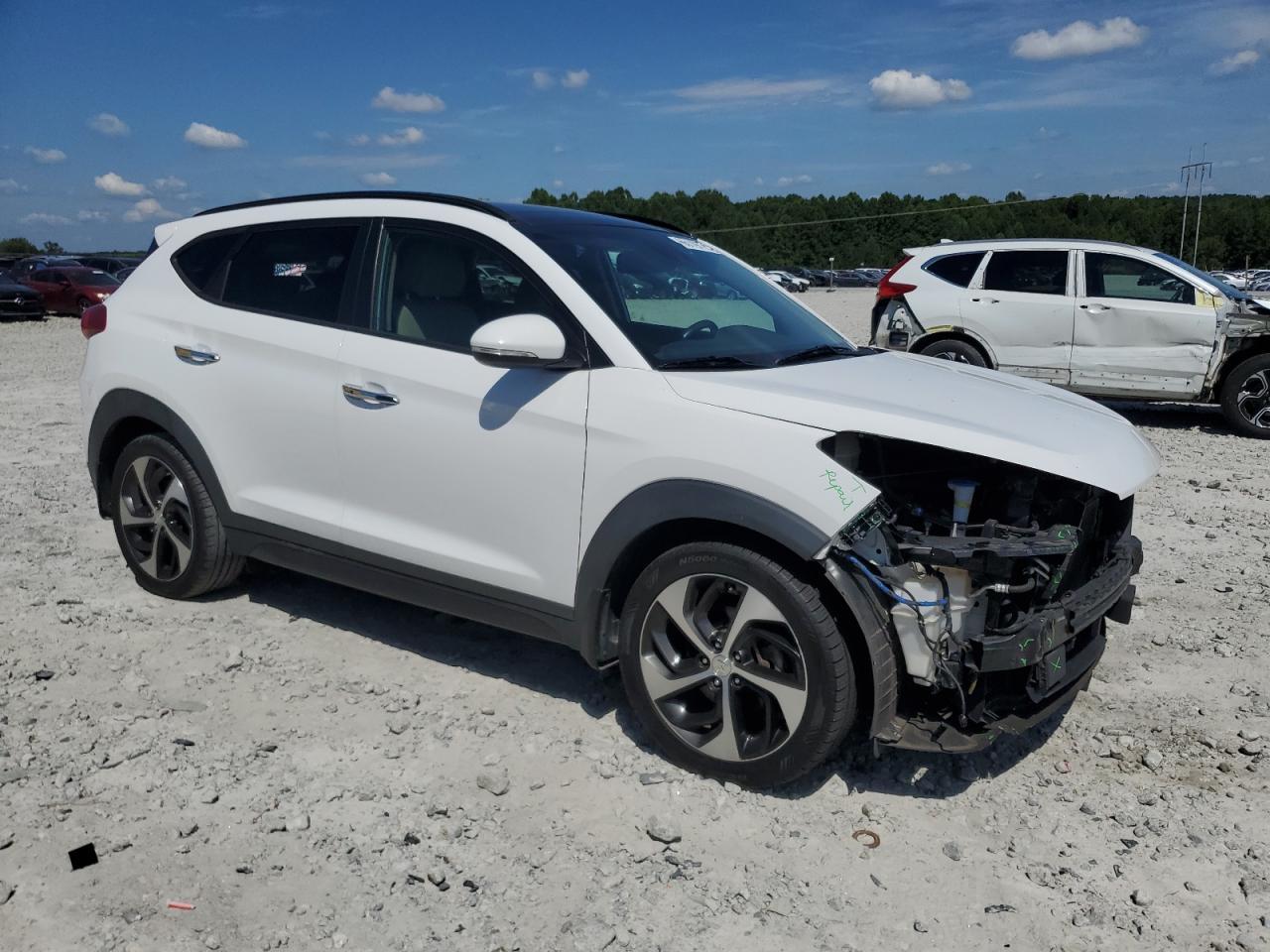 2016 HYUNDAI TUCSON