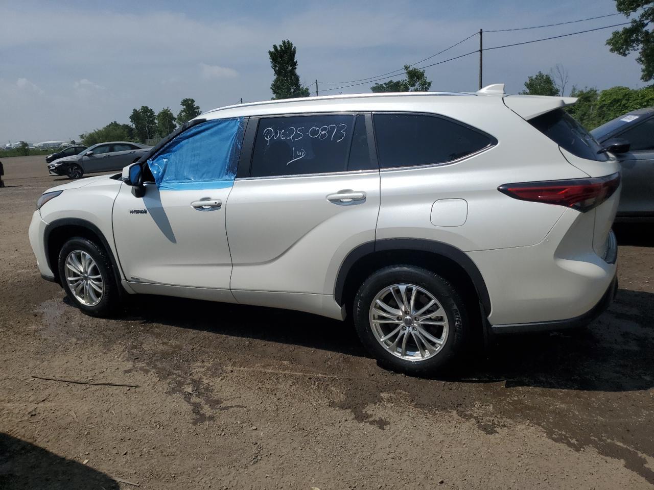 2021 TOYOTA HIGHLANDER
