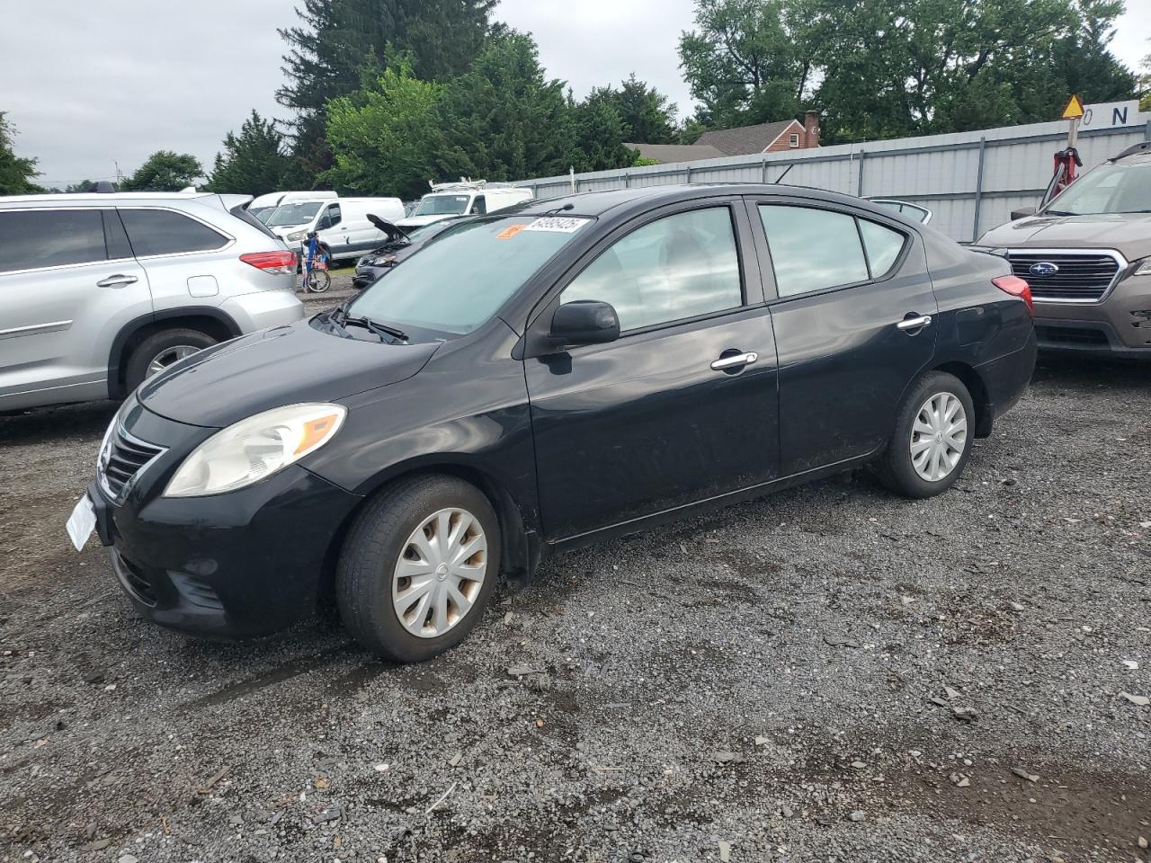 2013 NISSAN VERSA
