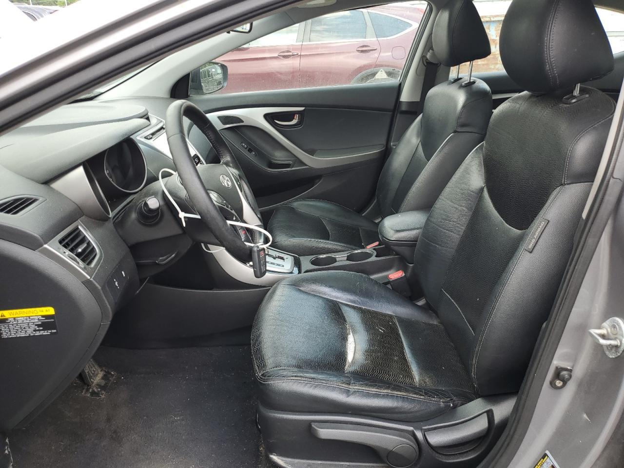2011 HYUNDAI ELANTRA