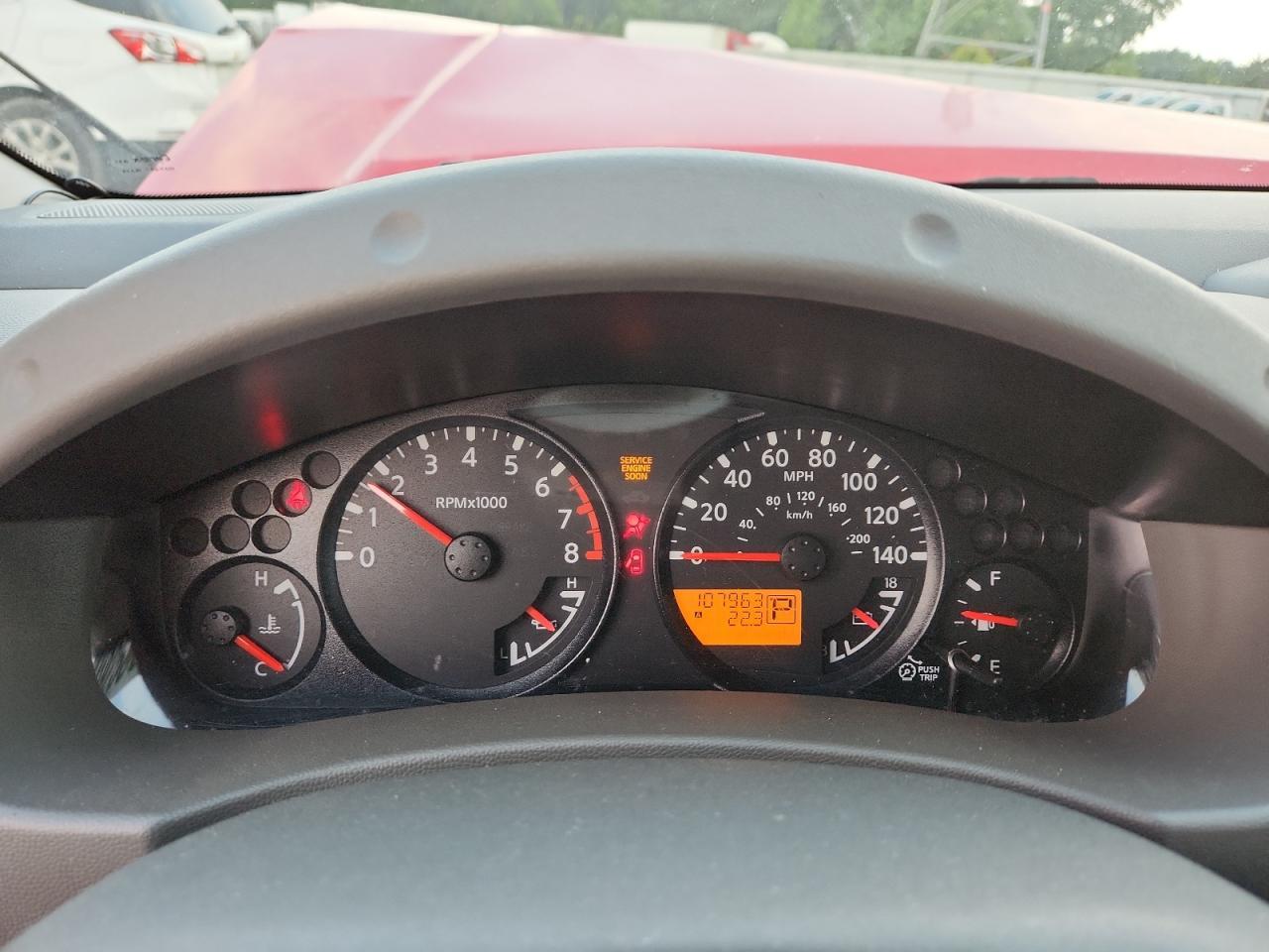 2011 NISSAN Frontier