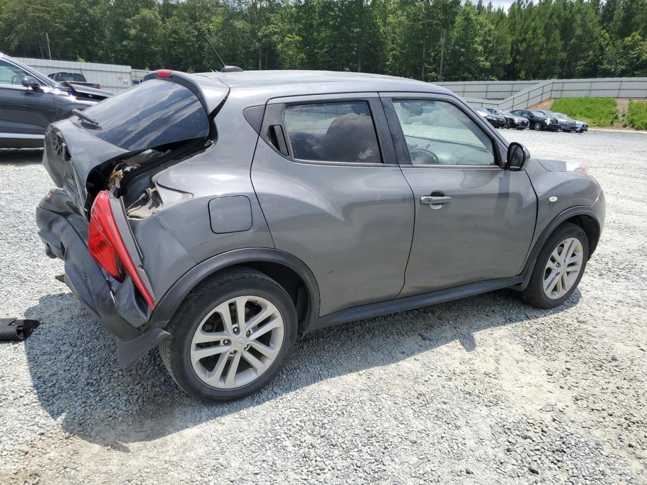 2011 NISSAN Juke