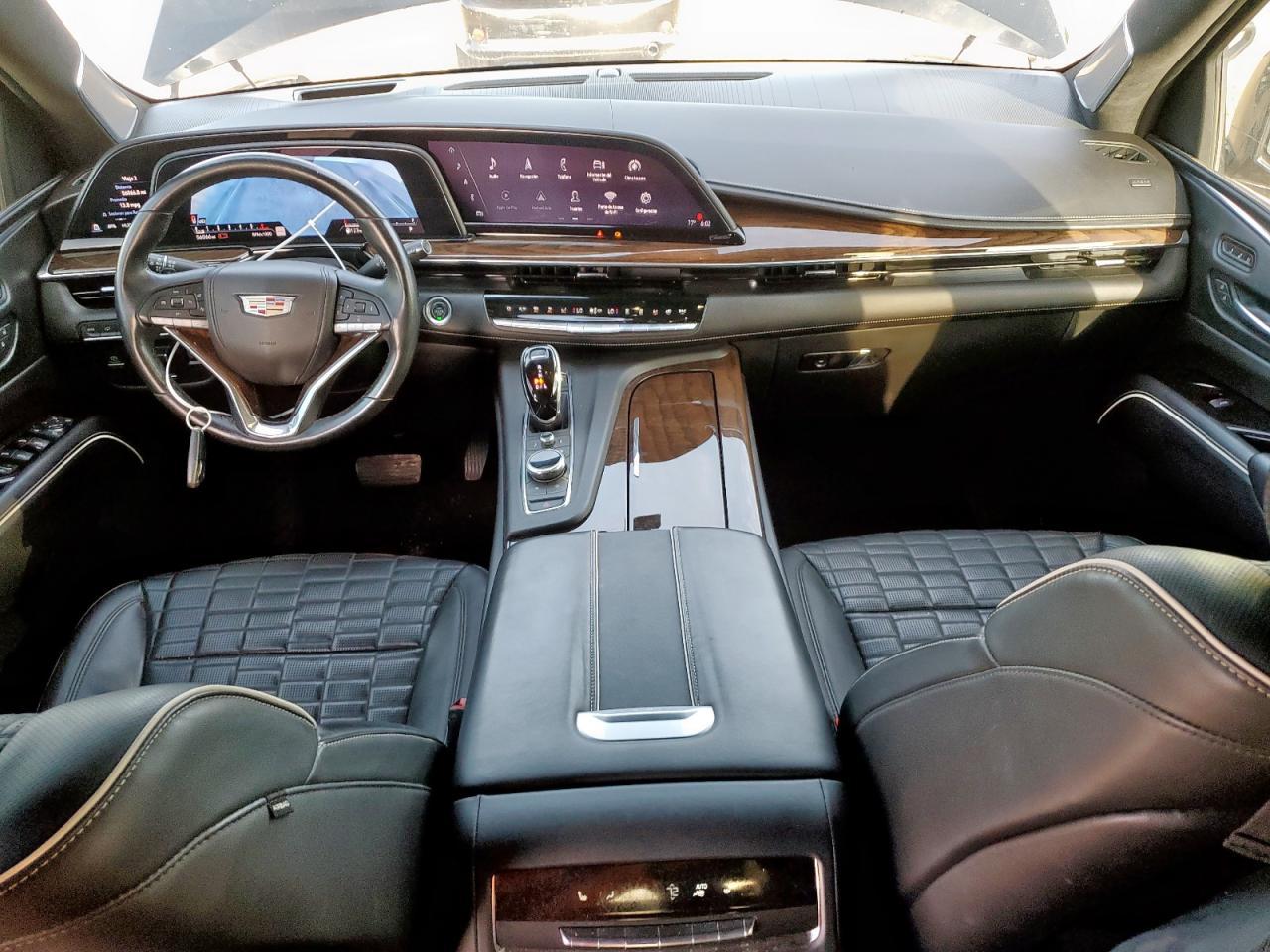 2021 CADILLAC ESCALADE