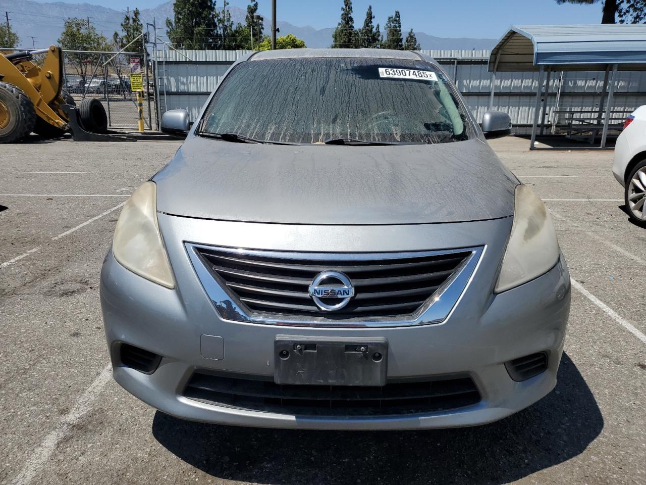 2013 NISSAN VERSA