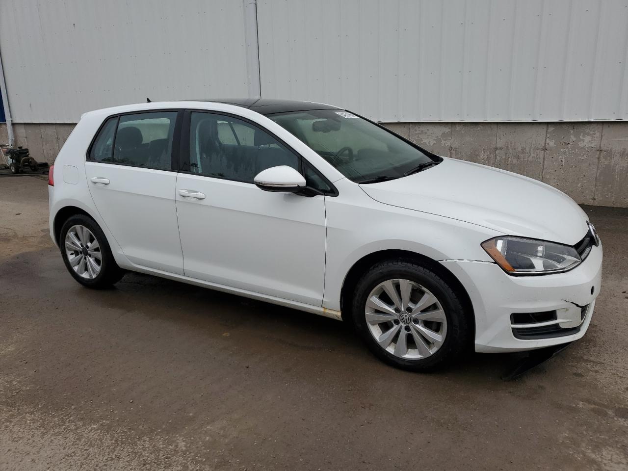 2015 VOLKSWAGEN GOLF