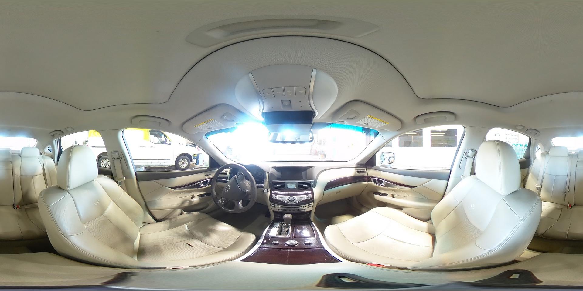 2011 INFINITI M37