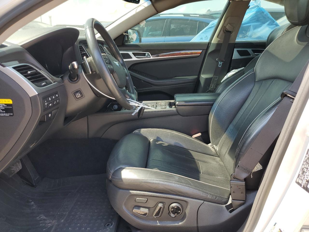 2016 HYUNDAI GENESIS