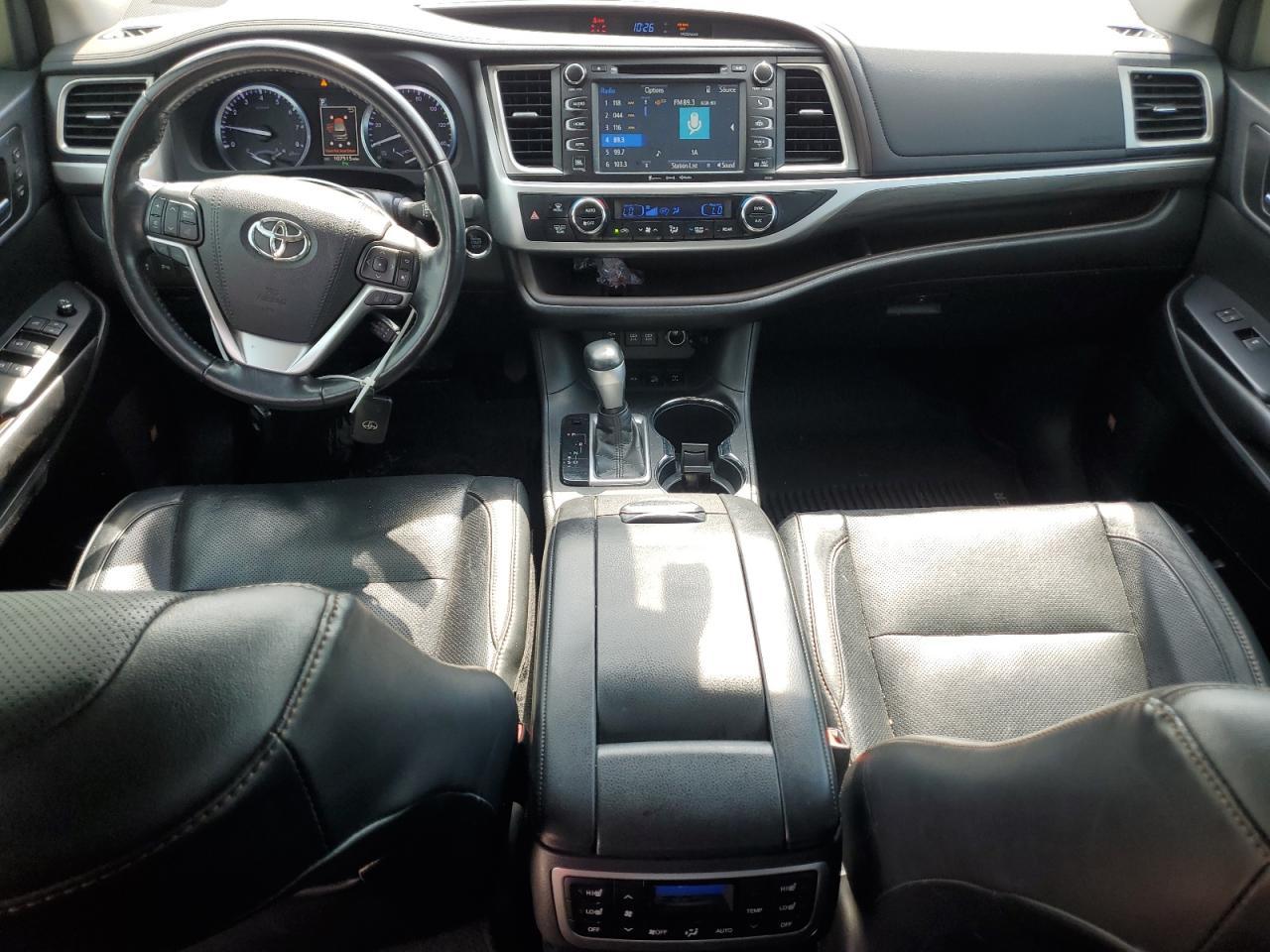 2018 TOYOTA HIGHLANDER