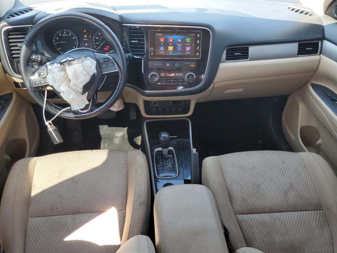 2017 MITSUBISHI outlander