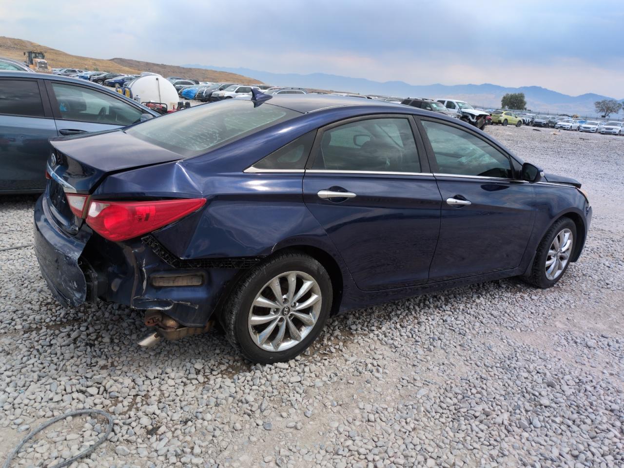 2011 HYUNDAI SONATA